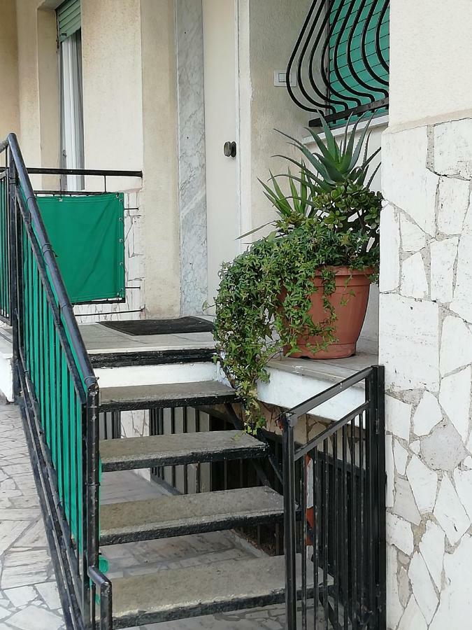 Apartmán A Due Passi Dal Mare Sestri Levante Exteriér fotografie